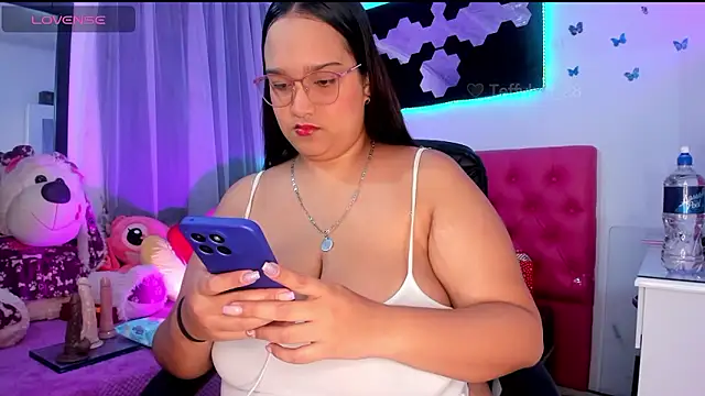 Teffy  xxx online show from December 7, 2:42 am