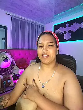 Teffy  xxx online show from February 17, 10:36 pm