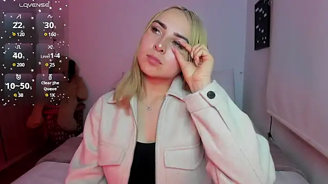 sophi mooreno online show from December 24, 1:16 am