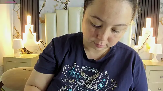 mollieblue69 online show from February 21, 12:50 pm