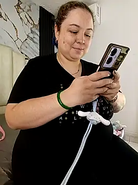 mollieblue69 online show from November 24, 12:49 pm