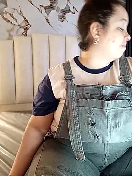 mollieblue69 online show from May 8, 12:54 pm