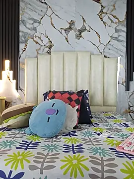 mollieblue69 online show from May 22, 1:06 pm