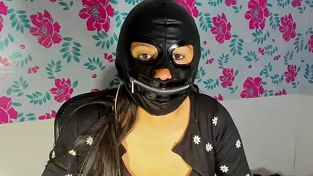 sandyquinnxx online show from November 17, 6:24 pm