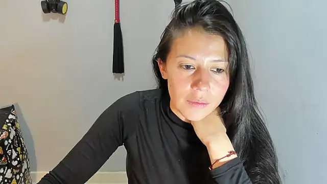 Snapshot of sandyquinnxx chatting on February 13, 2:46 pm sandyquinnxx online show from February 13, 2:46 pm