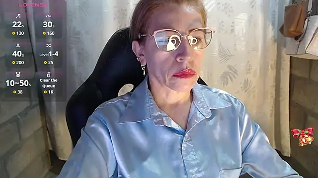 Chayla Ruiz online show from March 11, 1:17 pm