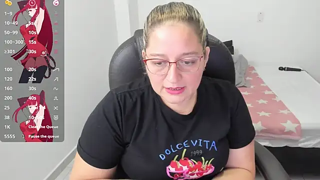 alejandra milf  online show from November 10, 10:42 pm