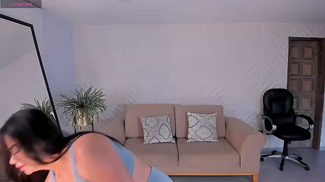 KateSunder online show from October 18, 11:44 am