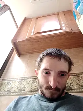 bigjoshc88 online show from April 17, 8:23 pm