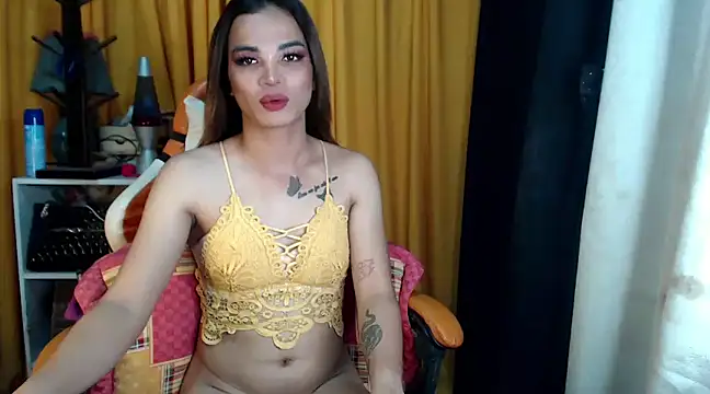 Deliciouscumsxz online show from February 5, 8:25 pm