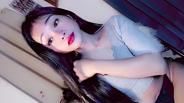 amomentoflust69 online show from February 7, 4:16 am