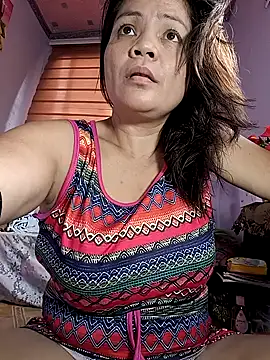 Snapshot of hotbabes163 chatting on September 30, 5:45 am hotbabes163 online show from September 30, 5:45 am