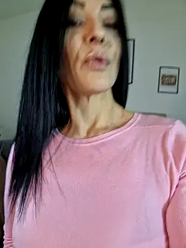 Snapshot of AryaSummersReal chatting on March 3, 8:38 am AryaSummersReal online show from March 3, 8:38 am