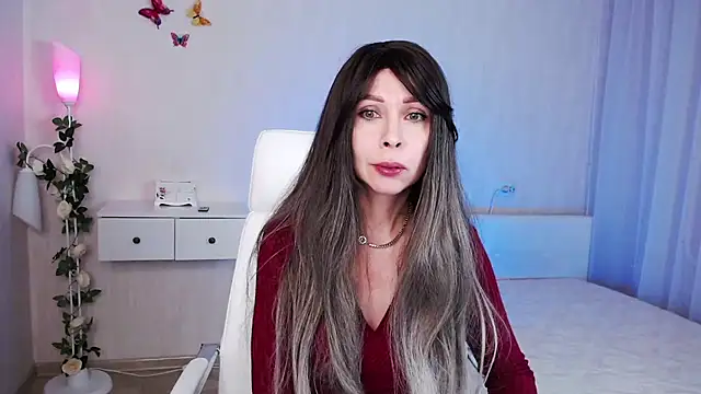 wendifoste online show from December 18, 7:19 pm