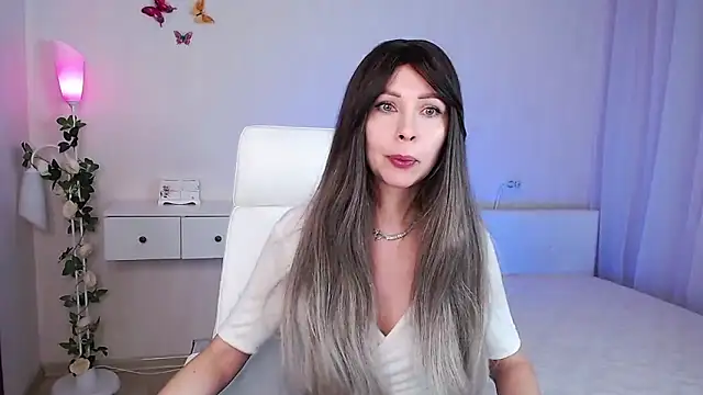 wendifoste online show from December 20, 9:28 pm