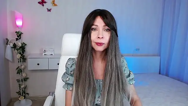 wendifoste online show from December 23, 8:47 pm