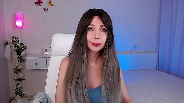 wendifoste online show from February 19, 6:00 pm