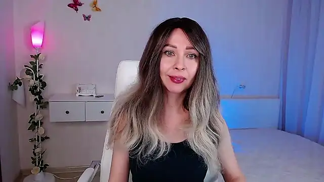 wendifoste online show from March 21, 8:29 pm