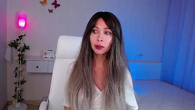 wendifoste online show from October 14, 5:47 pm