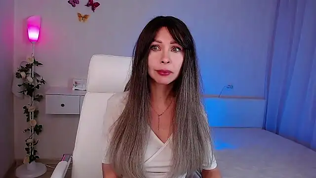 wendifoste online show from December 17, 6:47 pm