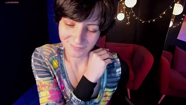 LorenDaze online show from January 28, 4:52 pm