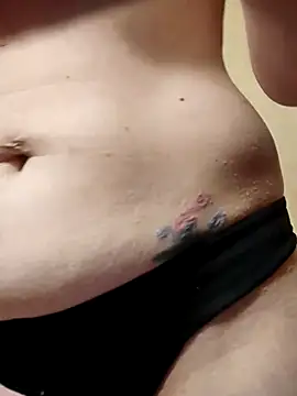 eatmeplease44 online show from February 15, 3:52 am