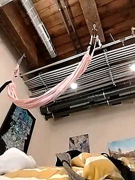 eatmeplease44 online show from March 19, 1:53 am