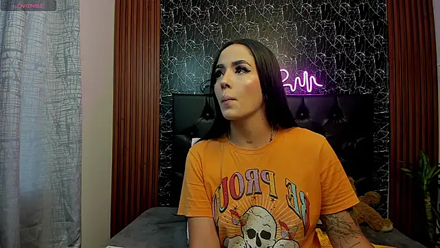 Tamara-evans online show from December 19, 7:51 pm