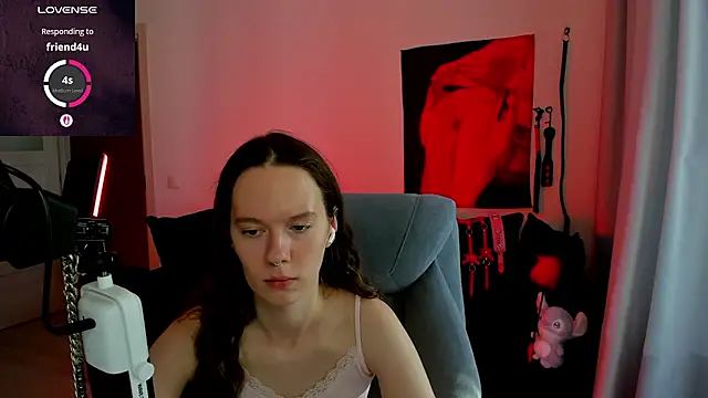 DivineBite online show from July 18, 4:00 pm
