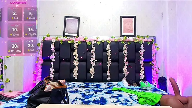  carolina fox online show from October 2, 3:02 am