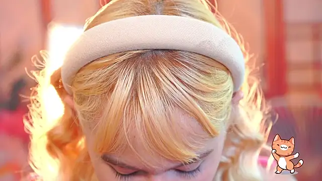 Pinkie Princes online show from November 27, 3:30 am