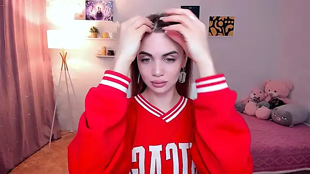 aPieceOfJoy online show from February 24, 9:20 pm