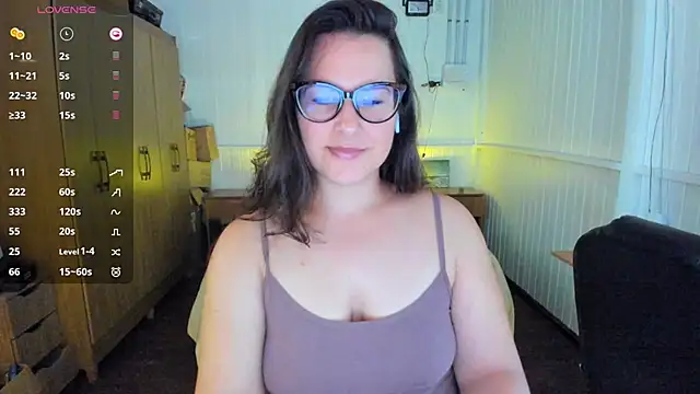 anna love hot online show from March 8, 6:16 pm