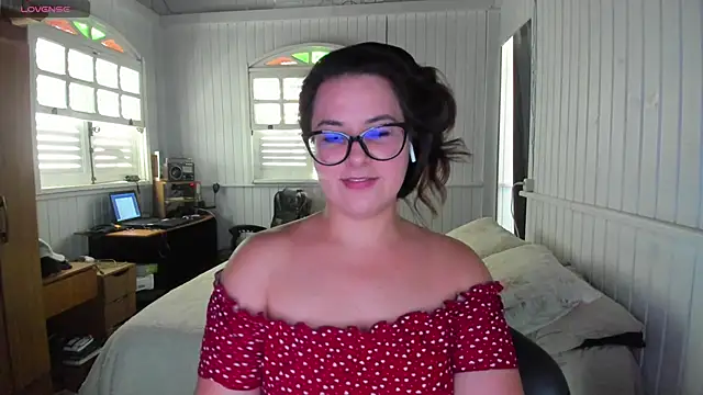 anna love hot online show from December 18, 6:36 pm