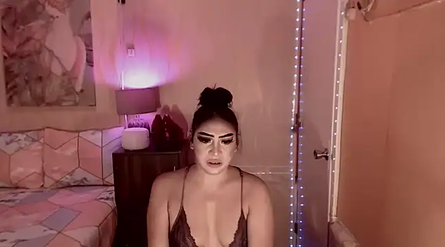 Biancafoxie online show from December 6, 9:54 am