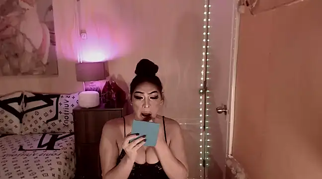 Biancafoxie online show from March 6, 8:52 am