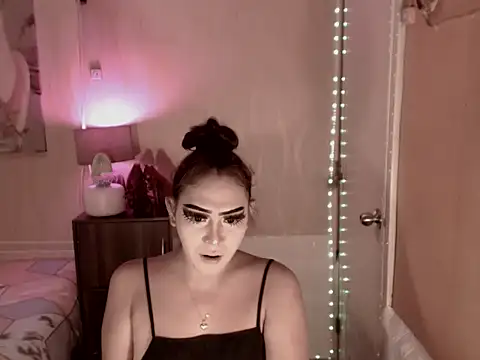 Biancafoxie online show from September 13, 8:14 am