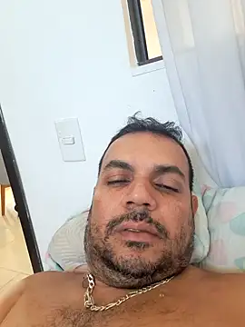 Snapshot of Ben_joseph1976 chatting on December 9, 2:17 pm Ben joseph1976 online show from December 9, 2:17 pm