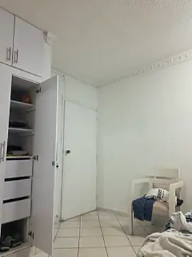 Snapshot of Ben_joseph1976 chatting on February 5, 12:49 pm Ben joseph1976 online show from February 5, 12:49 pm