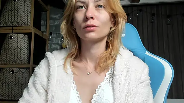 karo123421 online show from September 28, 4:18 am