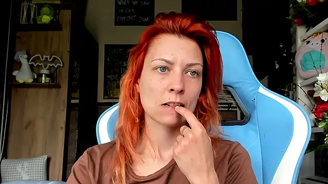 karo123421 online show from April 14, 9:04 am