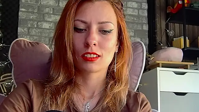 Snapshot of karo123421 chatting on July 7, 5:32 am karo123421 online show from July 7, 5:32 am
