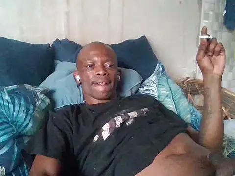 HollyDicker online show from March 22, 8:29 am