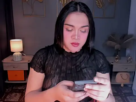 MaxeneCullens online show from November 4, 2:54 am