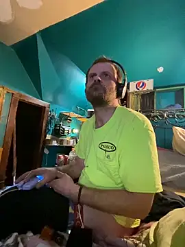 charactrzero online show from December 2, 5:59 am