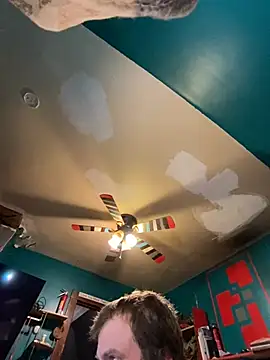 charactrzero online show from December 20, 11:16 pm