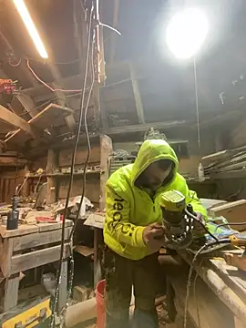 charactrzero online show from February 11, 12:06 am