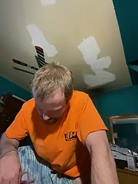 charactrzero online show from February 13, 4:54 am