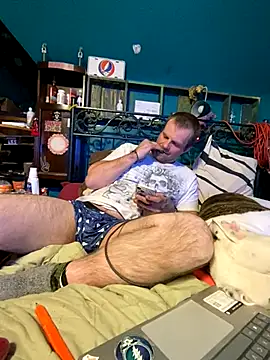 charactrzero online show from November 13, 1:59 am