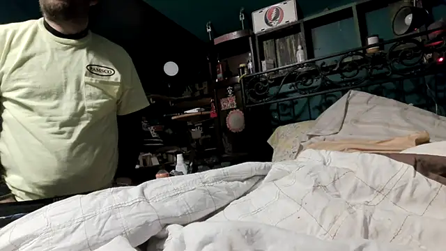 Snapshot of charactrzero chatting on February 26, 11:09 am charactrzero online show from February 26, 11:09 am